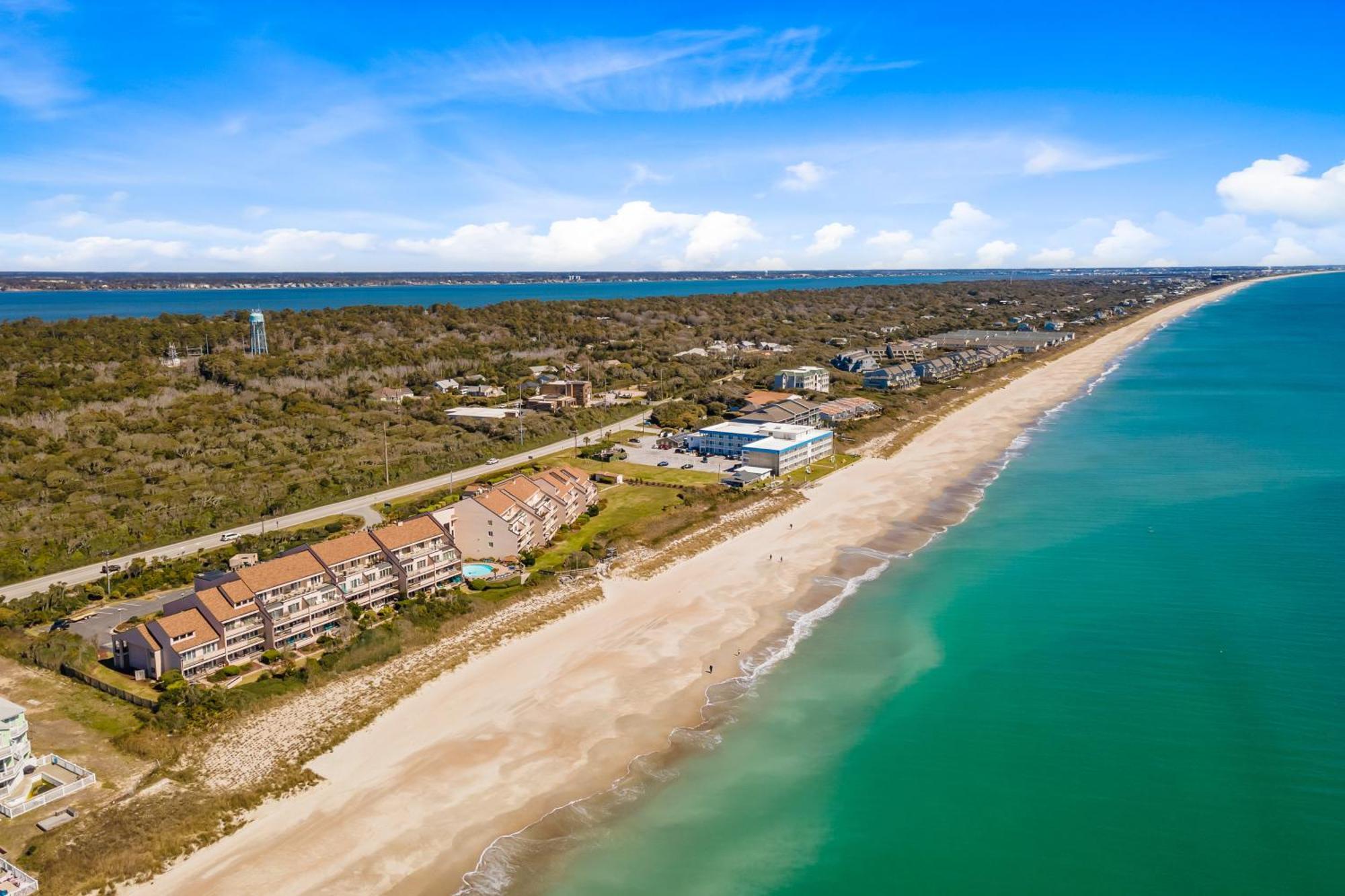 Beachwalk Pine Knoll Shores Phòng bức ảnh