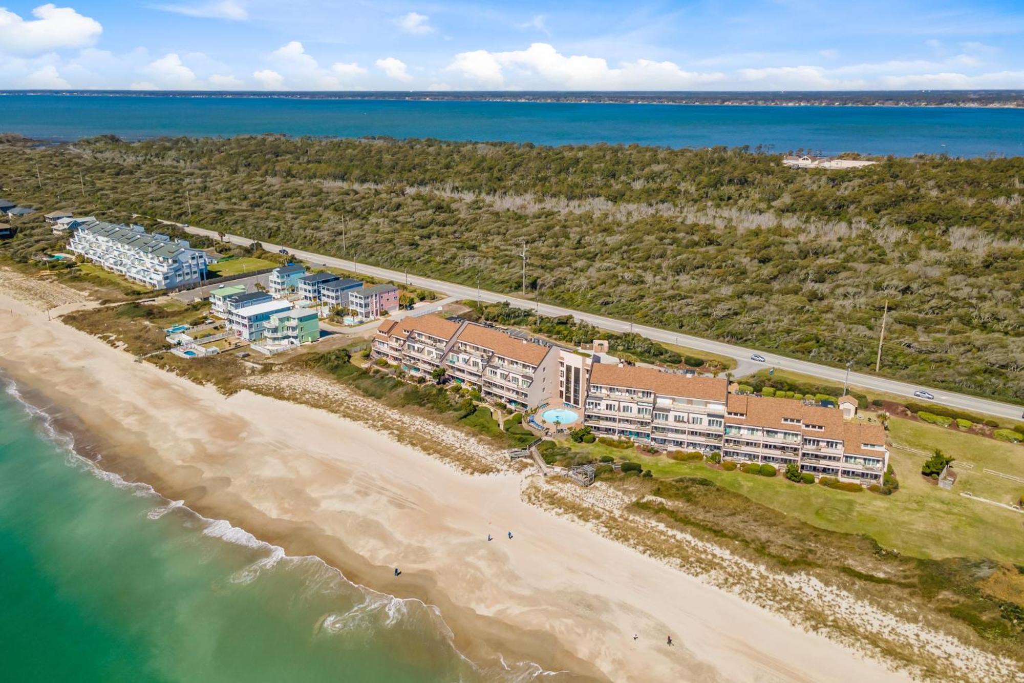 Beachwalk Pine Knoll Shores Phòng bức ảnh
